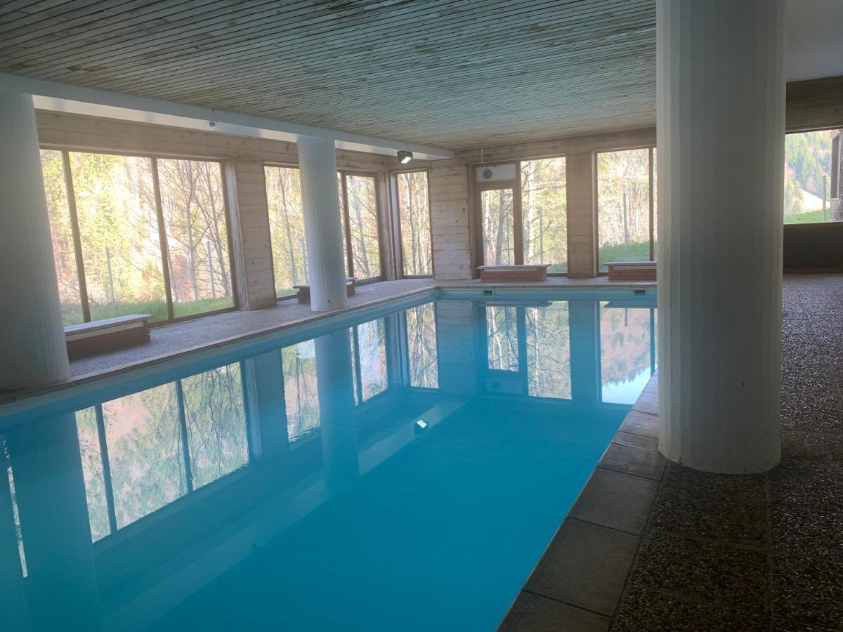 Appartement Avec Acces Piscine- Station- 4 Personnes Saint-Jean-dʼAulps Eksteriør bilde